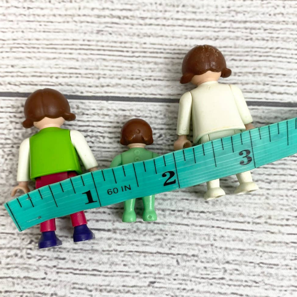 VNT GOOBRA 1995 and VNT Playmobil Figure Set of Three - Picture 7 of 8